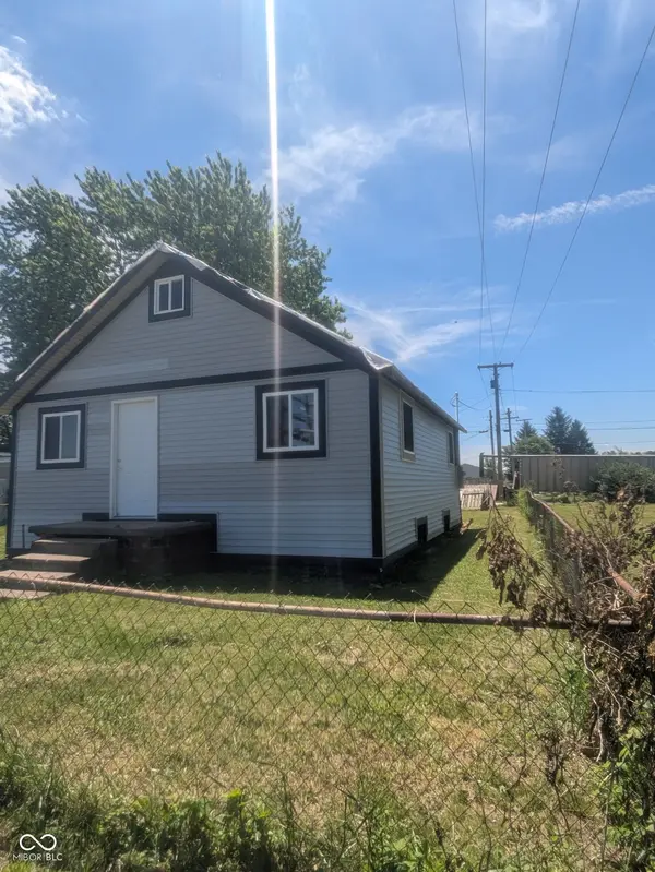 1315 E 11th ST, Muncie, IN 47302