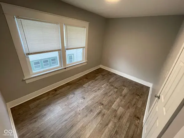 129 W Hendricks ST #4, Shelbyville, IN 46176