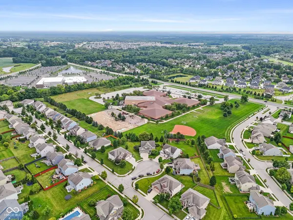 12843 Glastonbury CT, Fishers, IN 46037