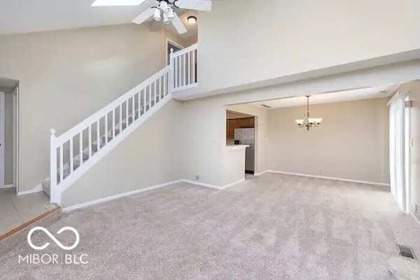 2476 Hideaway North DR, Indianapolis, IN 46268