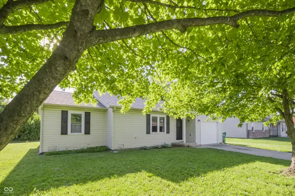 5381 Collett E, Camby, IN 46113