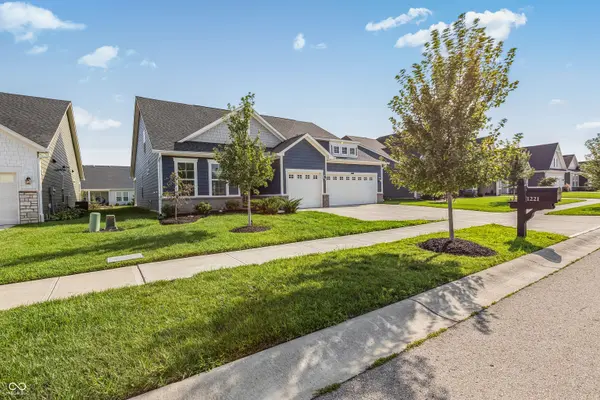 1221 Malbec CIR, Westfield, IN 46074