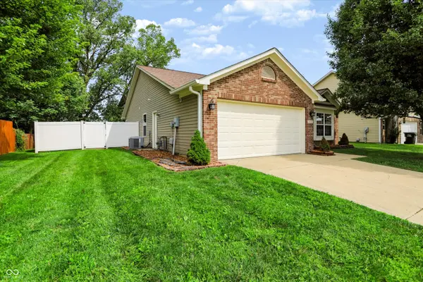 659 Sonoma LN, Greenfield, IN 46140