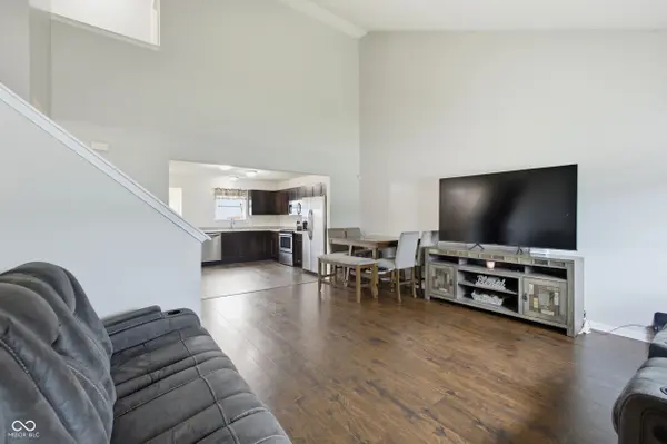 8038 Grove Berry WAY, Indianapolis, IN 46239