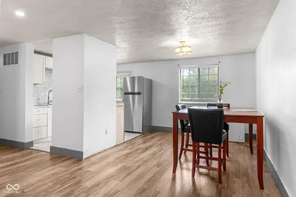 9007 Squire CT, Indianapolis, IN 46250