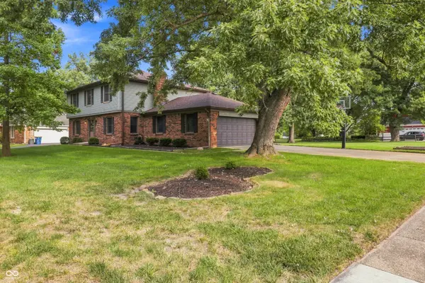 7820 Scarborough Blvd South DR, Indianapolis, IN 46256