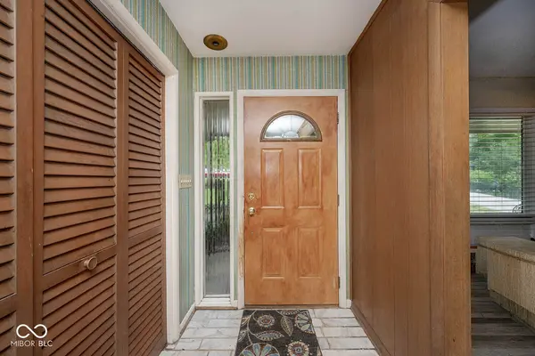 6220 Bramshaw RD, Indianapolis, IN 46220