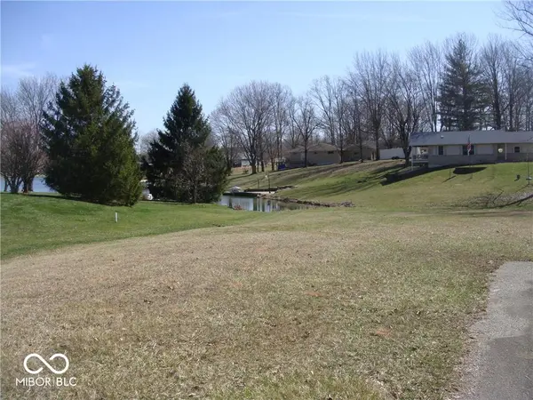 616 W Santee DR, Greensburg, IN 47240