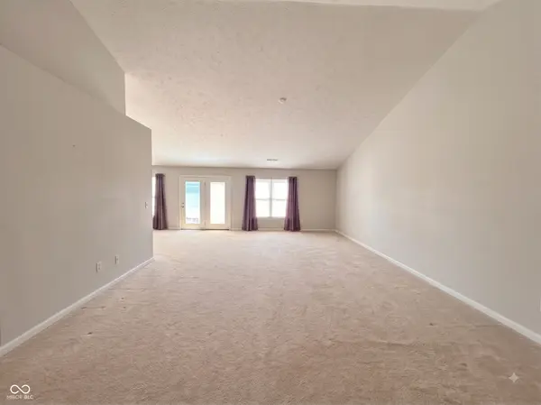 16313 Clarks Hill WAY, Westfield, IN 46074