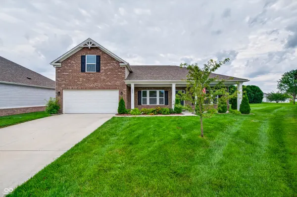 1961 Conifer CT, Columbus, IN 47201