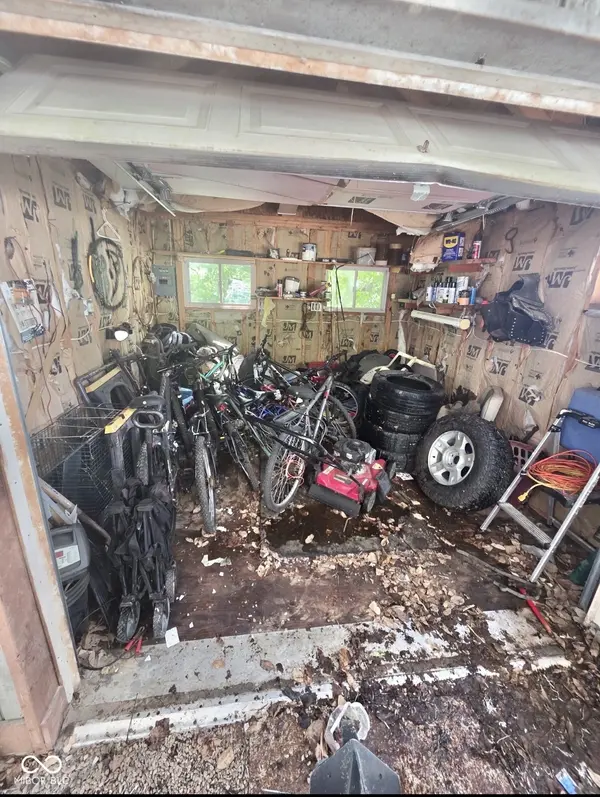 5005 Van Bibber Lake, Greencastle, IN 46135
