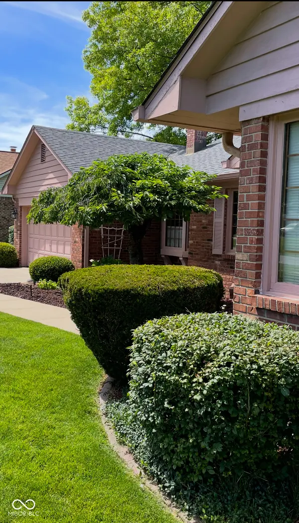 7136 W Anton WAY, New Palestine, IN 46163