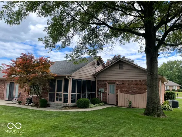 7136 W Anton WAY, New Palestine, IN 46163