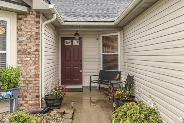 2369 Orchard Creek DR, Columbus, IN 47201
