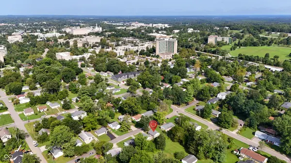 122 N Clark ST, Bloomington, IN 47408