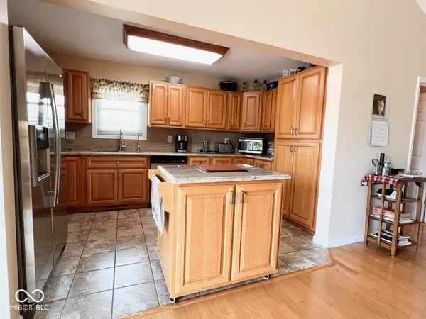 2600 LAURELWOOD DR, Martinsville, IN 46151
