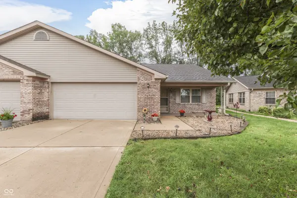 4025 Oak Trail DR, Indianapolis, IN 46237