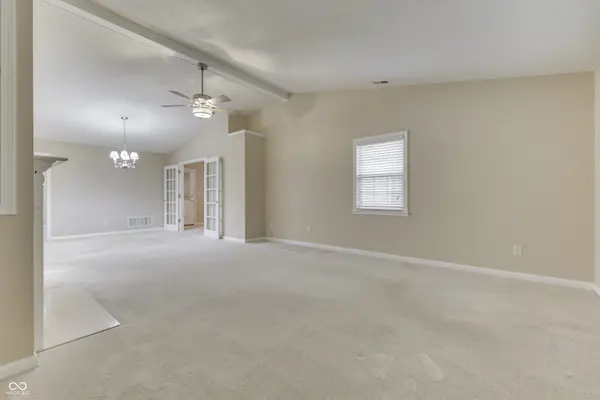 4025 Oak Trail DR, Indianapolis, IN 46237