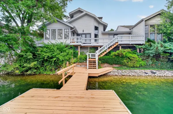 8002 Dean RD, Indianapolis, IN 46240