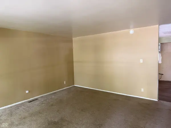 5868 Hillside AVE, Indianapolis, IN 46220