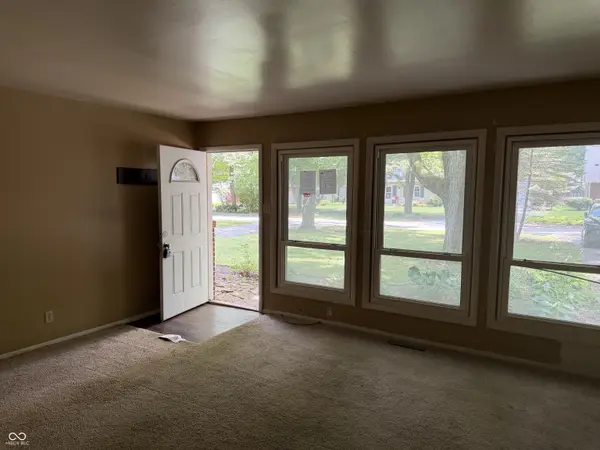 5868 Hillside AVE, Indianapolis, IN 46220