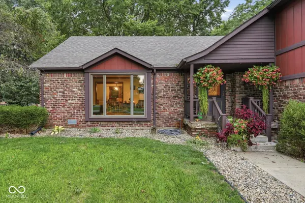 2725 N Richard DR, Shelbyville, IN 46176