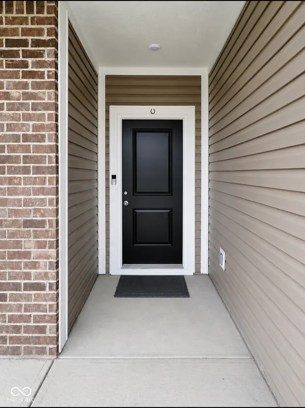 1620 Creek Bed LN, Pendleton, IN 46064