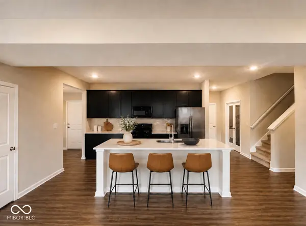 1620 Creek Bed LN, Pendleton, IN 46064