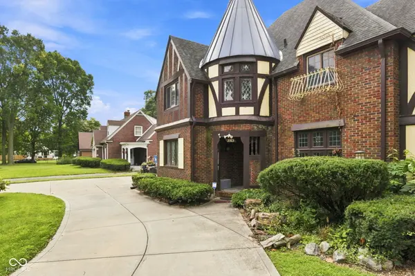 3763 Watson RD, Indianapolis, IN 46205