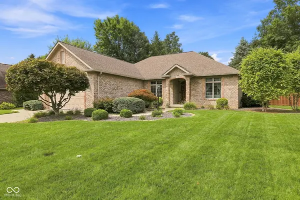 6644 Golden Oak LN, Avon, IN 46123