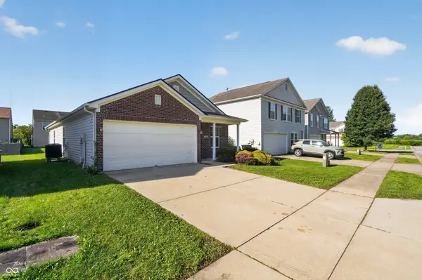 11311 Cuyahoga DR, Indianapolis, IN 46235