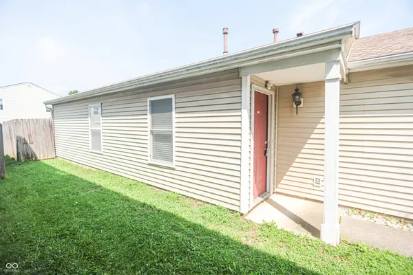 6240 Monteo DR, Indianapolis, IN 46217