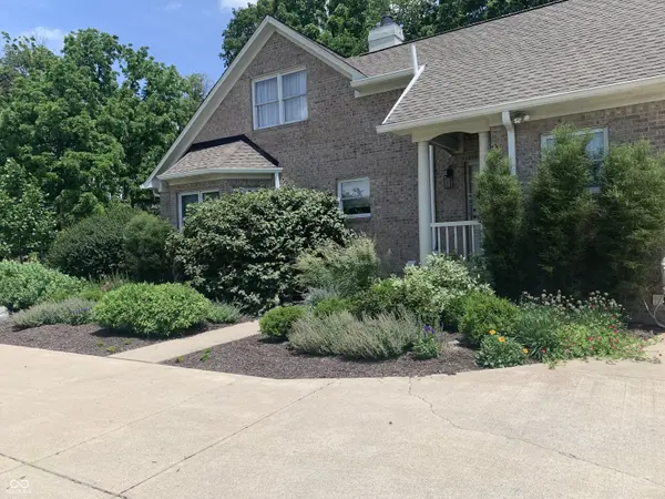 7721 Shagbark CT, Brownsburg, IN 46112