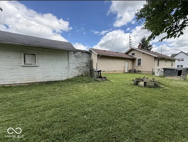 1704 W 9th ST, Muncie, IN 47302