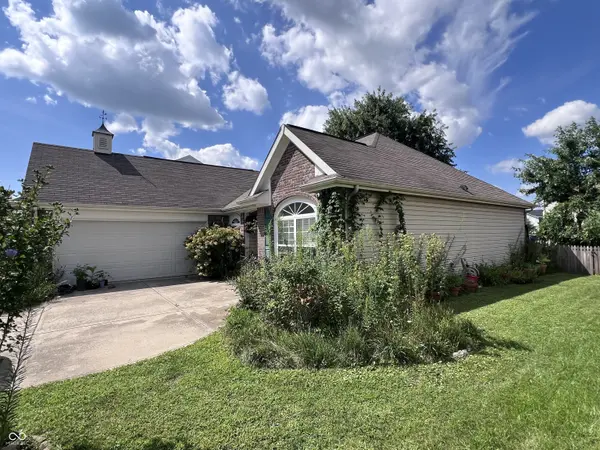 938 Angus, Indianapolis, IN 46217