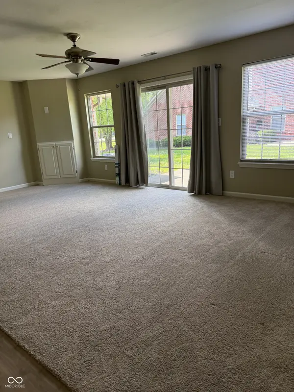 13030 Jenna CT, Camby, IN 46113