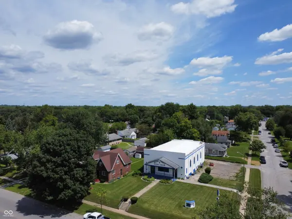 2245 E Riverside DR, Indianapolis, IN 46208