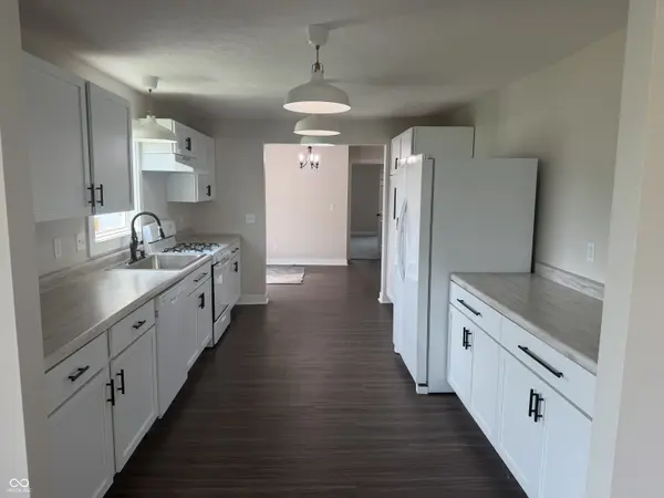 230 N Highland ST, Morgantown, IN 46160