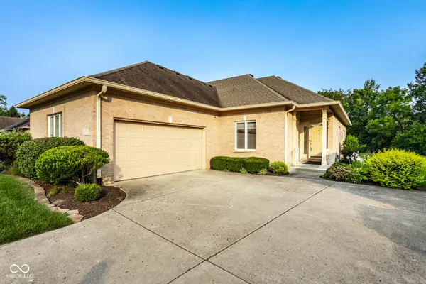 1392 Heron Ridge, Greenwood, IN 46143
