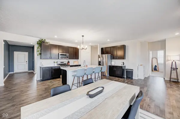 2214 Warbler ST, Danville, IN 46122