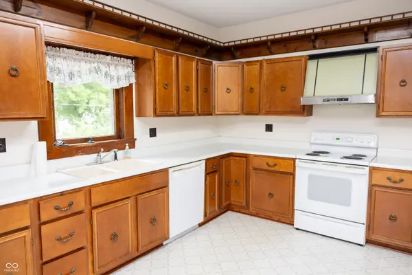 111 N Grant AVE, Crawfordsville, IN 47933