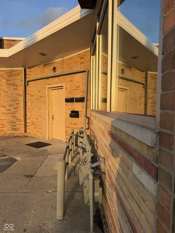 3015 S Holt #C, Indianapolis, IN 46221