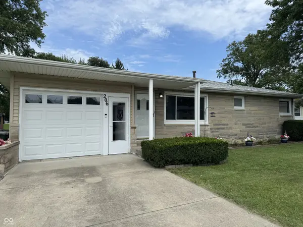 206 E 5th ST, Greensburg, IN 47240