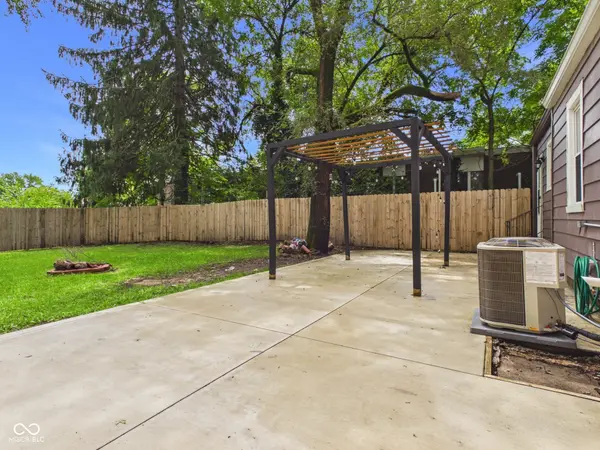 232 Nursery RD, Anderson, IN 46012
