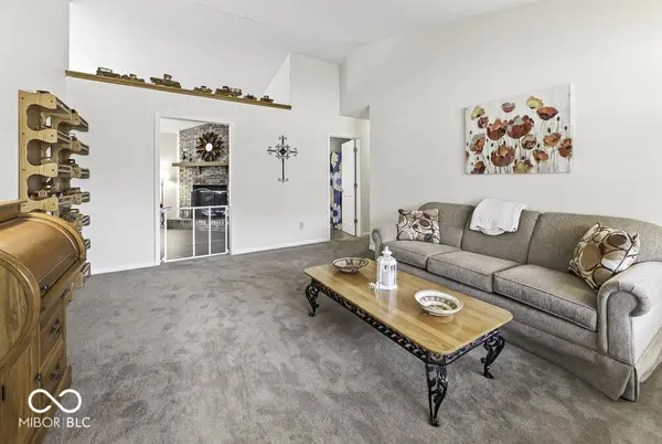 35 Morningside CT, Whiteland, IN 46184