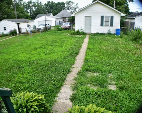 2208 W Minnesota ST, Indianapolis, IN 46221