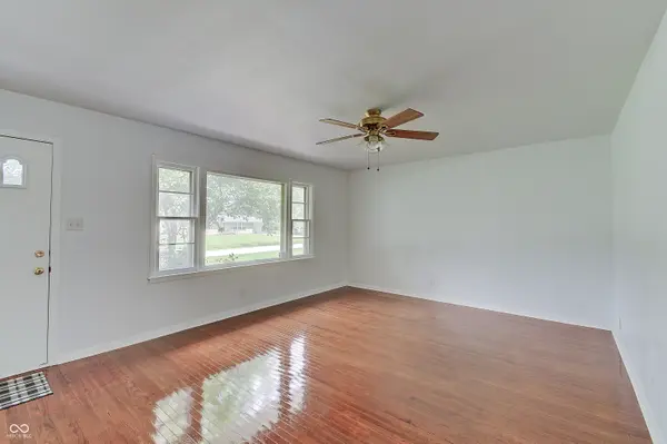 47 Dixie DR, Indianapolis, IN 46227