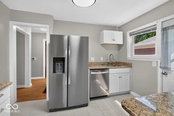 6009 Winthrop, Indianapolis, IN 46220