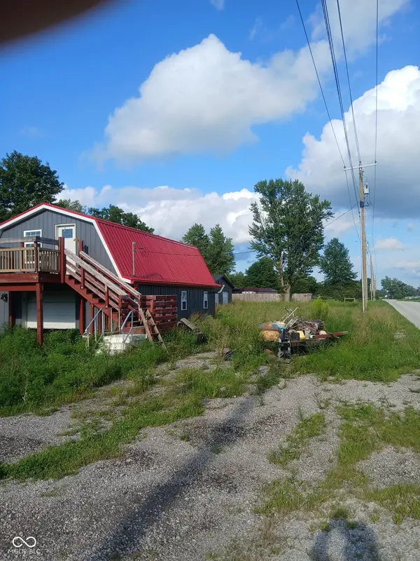 6119 E 400 N, Van Buren, IN 46991