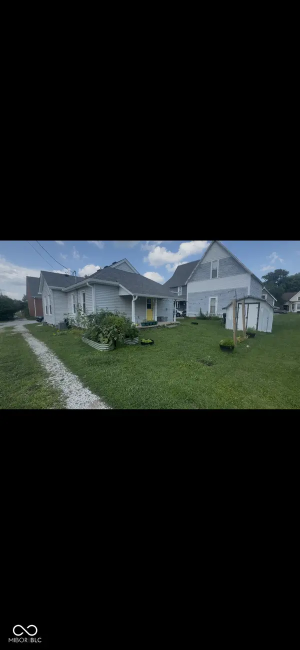 113 W Taylor, Ladoga, IN 47954